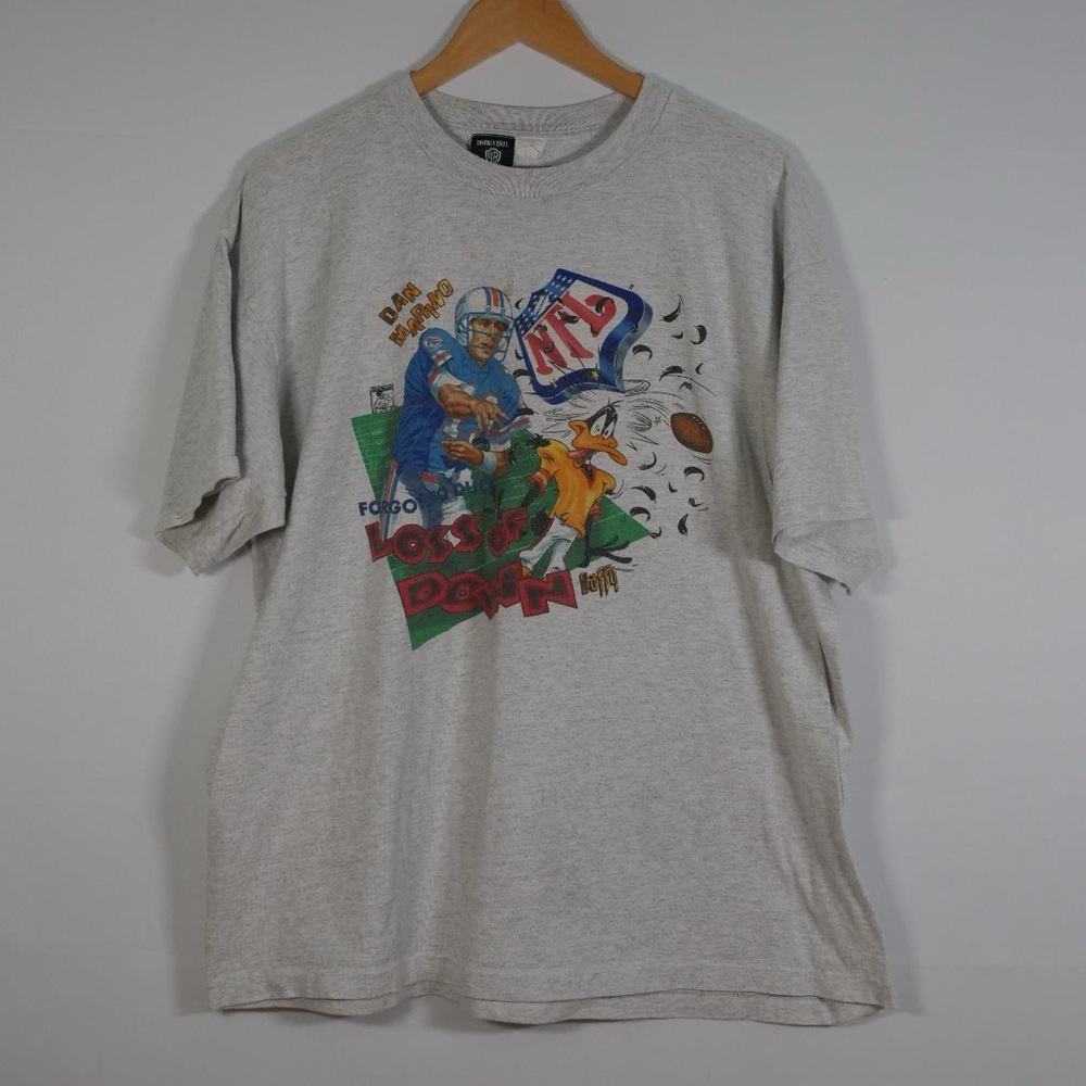 Vintage 1995 Dan Marino Daffy Duck Miami Dolphins Tee RARE